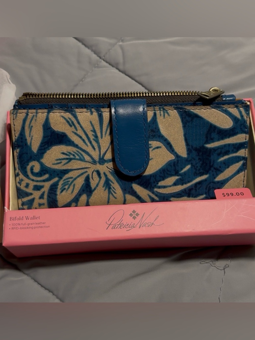 Patricia Nash genuine leather- Teal Floral Wallet - Picture 4 of 10